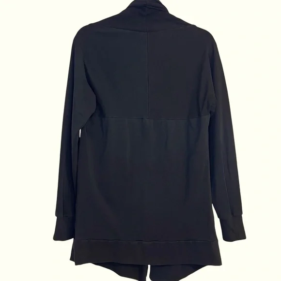 Nike Women’s Black Oversized Dri-Fit Yoga Cardigan, Athleisure Workout lagenlook - Picture 3 of 10